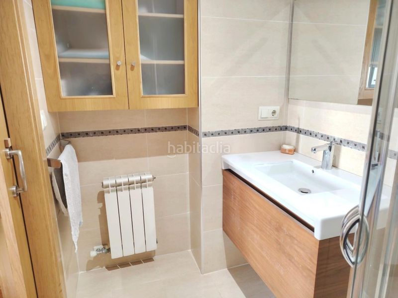 Foto 530e5158-01b5-464c-b526-c23e53deff87. Apartament amb calefacció aparcament piscina a Nigrán centro Nigrán