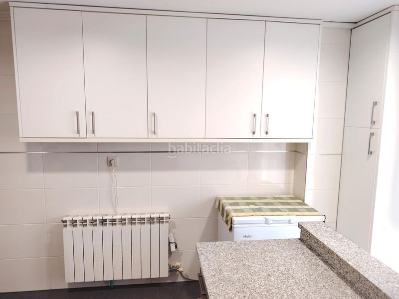 Foto 7b451366-d523-4b8b-978b-a27212f13491. Apartament amb calefacció aparcament piscina a Nigrán centro Nigrán