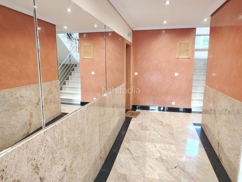 Foto 8c794229-3af9-47a3-a5f4-1d55a6c82089. Apartament amb calefacció aparcament piscina a Nigrán centro Nigrán
