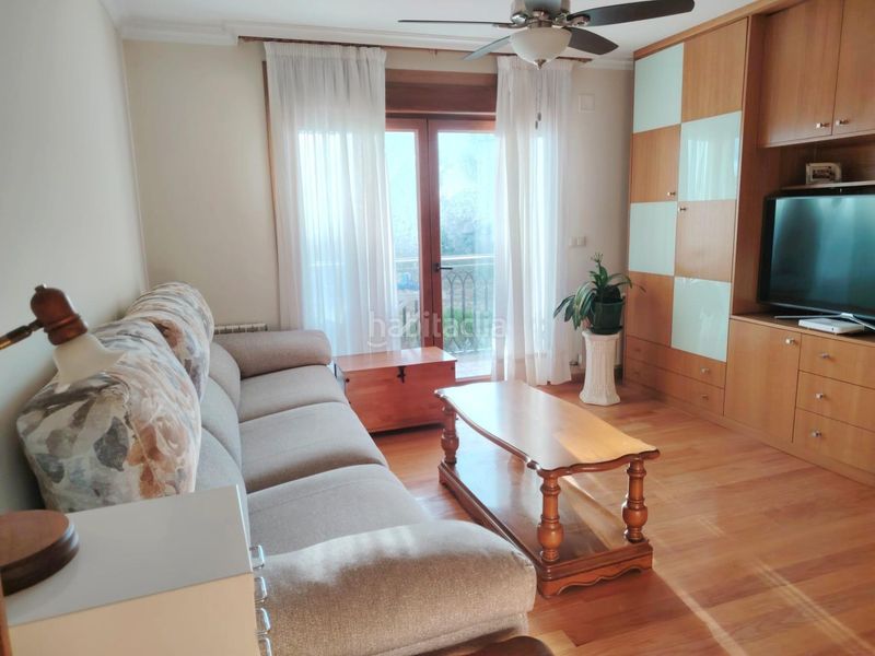 Foto d186de2c-6da7-40d4-9153-b103f72656f2. Apartament amb calefacció aparcament piscina a Nigrán centro Nigrán