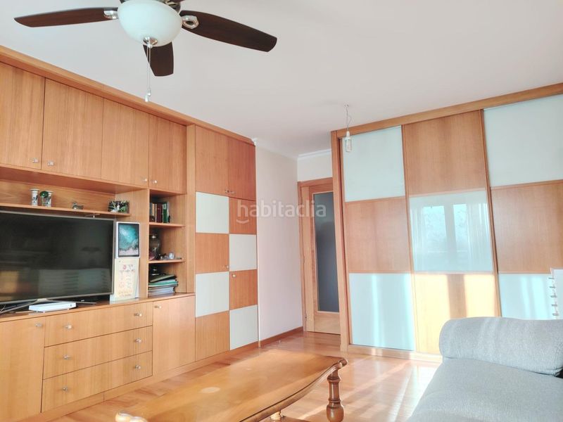 Foto d9de3a80-e9e9-4101-a596-01b04e4025a0. Apartament amb calefacció aparcament piscina a Nigrán centro Nigrán