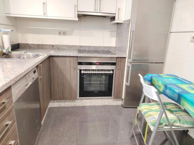 Foto de89310c-b13d-4ad0-9fa0-874202e7faca. Apartament amb calefacció aparcament piscina a Nigrán centro Nigrán