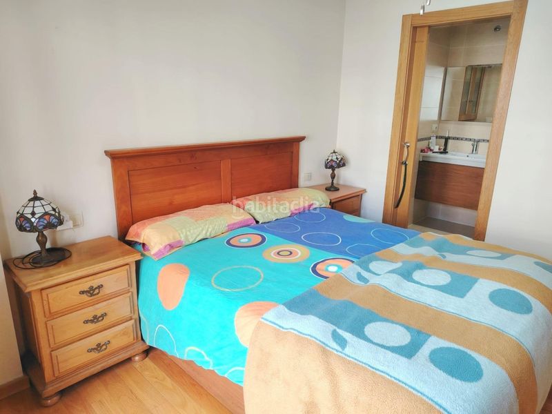 Foto e3343cc8-ec06-4358-a652-df03fc57c722. Apartament amb calefacció aparcament piscina a Nigrán centro Nigrán