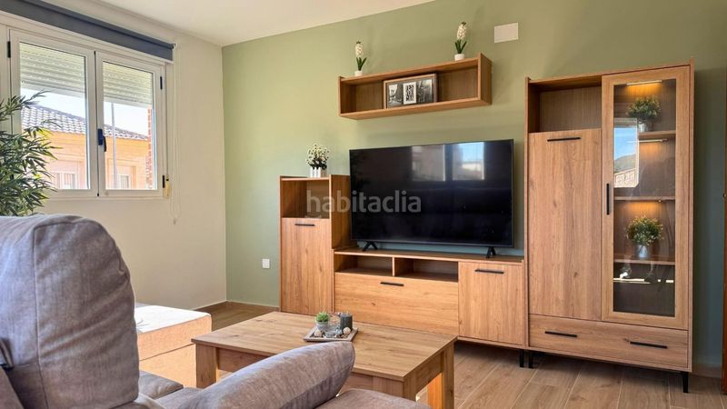 Foto 378ea825-b4b7-4eb8-bc32-5f7a0f7bd49c. Pis a Pinoso