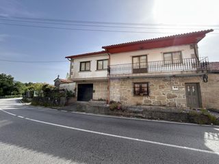 Maison jumelée à San Xoán de Poio
