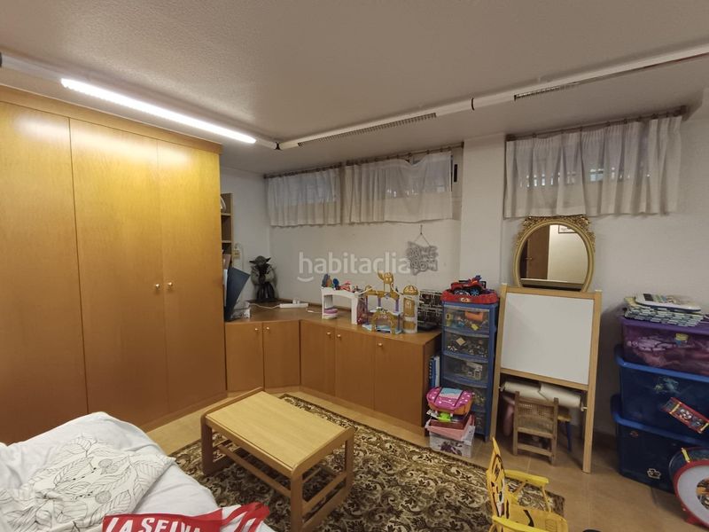 Foto 355b9327-1215-4111-a217-0edd64bbf3f7. Casa en Petrer