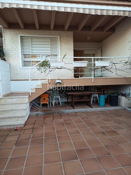 Foto 75f1e79b-533d-4e26-a98a-f483addd35c2. Casa en Petrer