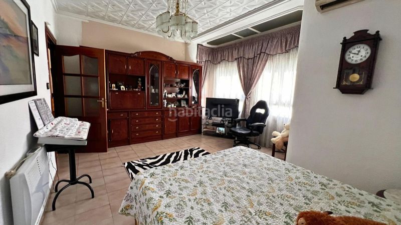 Foto c6db6d9d-1d0a-42e4-8a95-508e2c5a2d9f. Flat with heating in Centro Elda