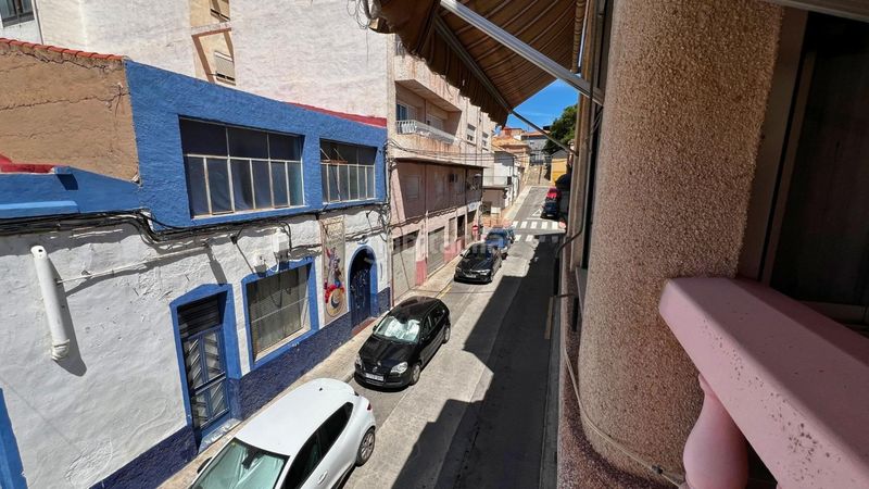 Foto 4a0f9e43-bb63-4645-8bf0-85ebbe075e02. Pis amb calefacció a Centro Elda