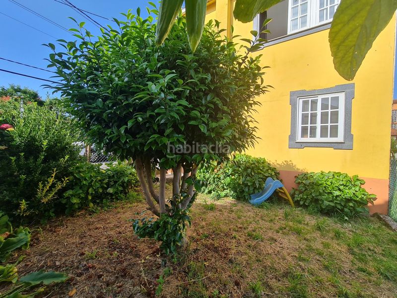 Foto 985a4324-1004-4444-b3c7-e9daae783909. Casa amb aparcament a Noia