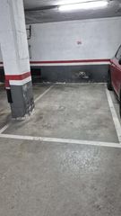 Aparcament cotxe a Vilapicina - Torre Llobeta