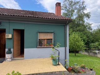 Towny house in San Claudio - Trubia - Las Caldas