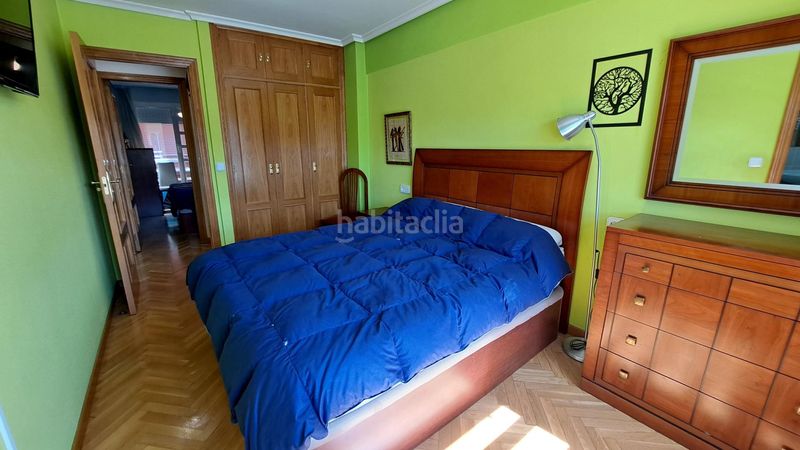 Foto 5924d994-48d8-4903-87e8-a44ed1280d95. Pis amb calefacció aparcament a Flores de Sil - La Placa Ponferrada