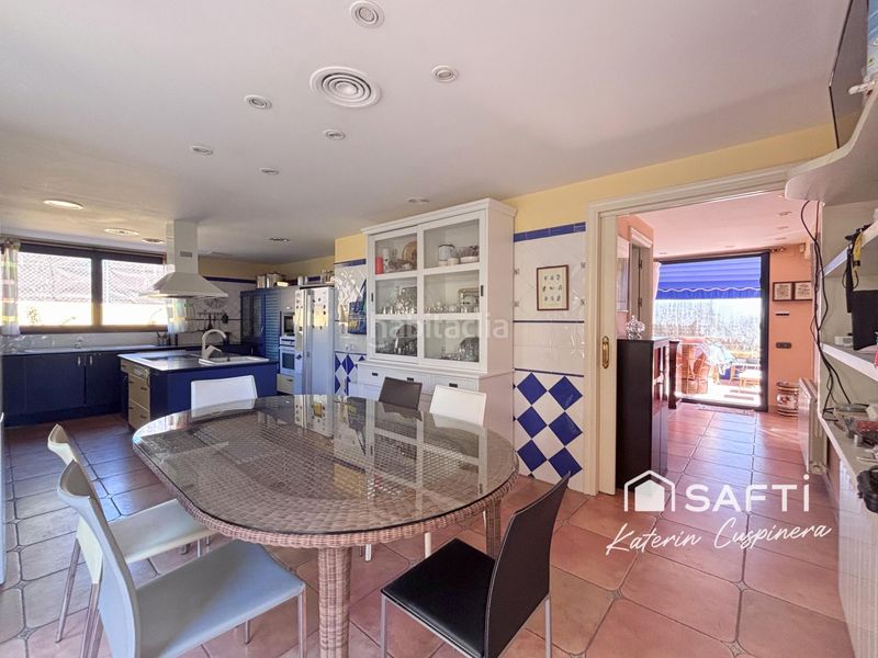 Foto afb5baf8-eafe-405f-9adc-851568e32a18. Casa amb calefacció piscina a Bonavista Vendrell (El)