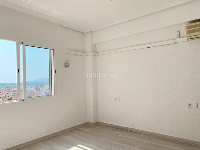 Foto 496d85d1-5c77-497e-b3e2-d46b8baeab43. Apartament a Alginet