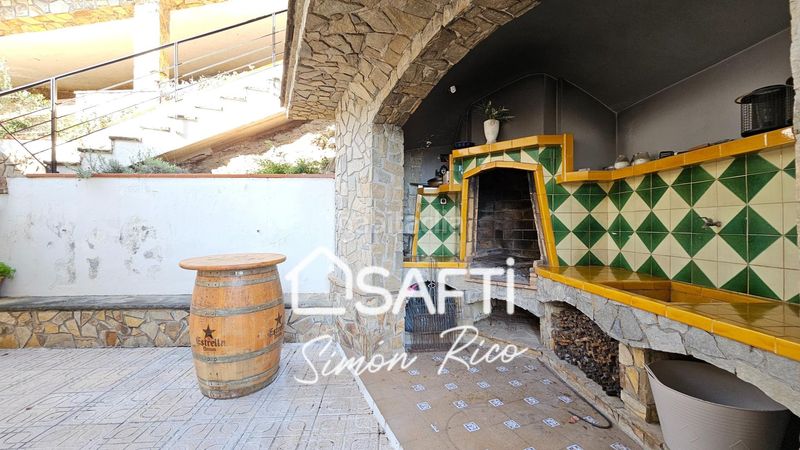 Foto 5d914d93-7988-48c1-8b01-419f79d20b33. Casa amb aparcament piscina a Cervelló