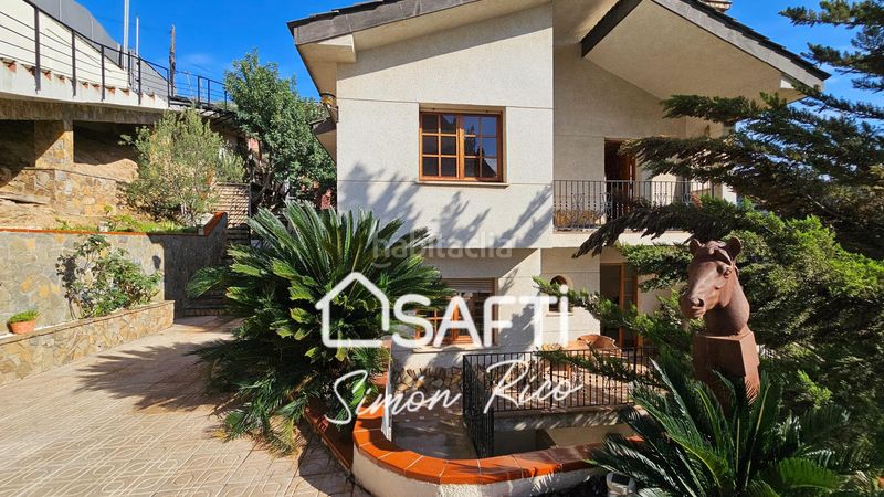 Foto b753d93d-6964-4674-8225-bea9e36f0a4d. Casa amb aparcament piscina a Cervelló