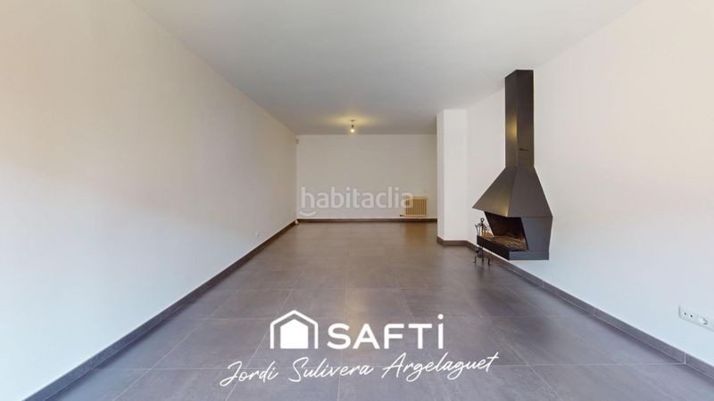Foto 0d0e706a-1d26-4243-a056-a59d44da52ab. Pis amb calefacció a Eixample Sud-Migdia Girona