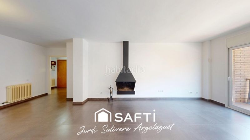 Foto a3d12276-a1e9-4d81-97d6-58df62a31033. Pis amb calefacció a Eixample Sud-Migdia Girona