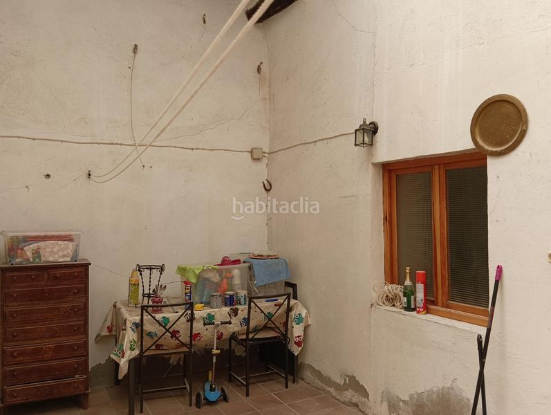 Foto 526c8ccf-010c-4637-9c8e-7324797db957. Casa amb calefacció a Migueláñez
