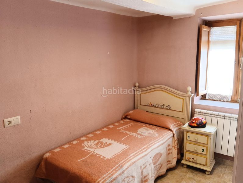 Foto 638f1baa-dd00-4186-b164-214d3ea25f4d. Casa amb calefacció a Migueláñez