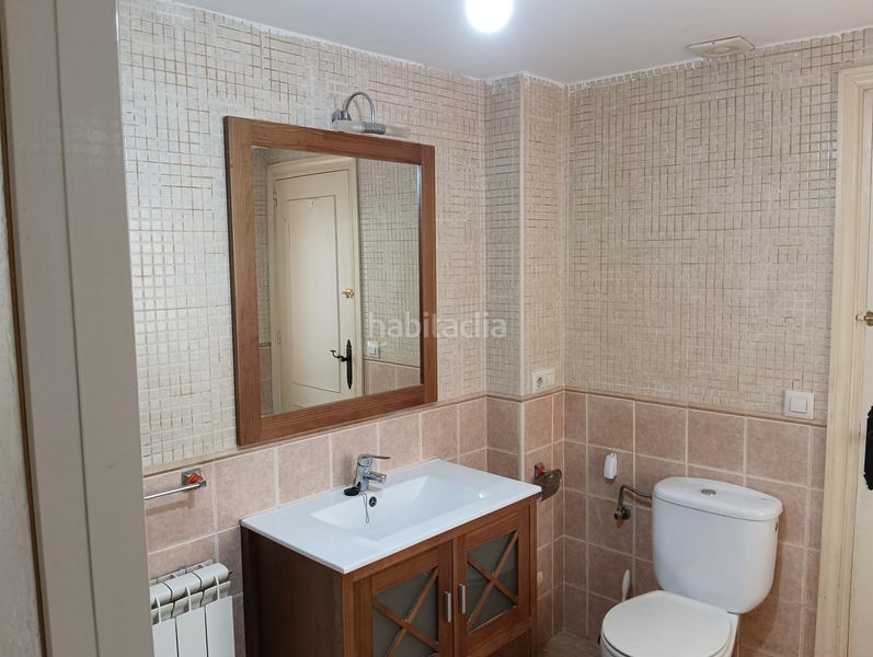 Foto ba48bc57-c2d5-4534-8135-8c4a2f648d70. Casa amb calefacció a Migueláñez
