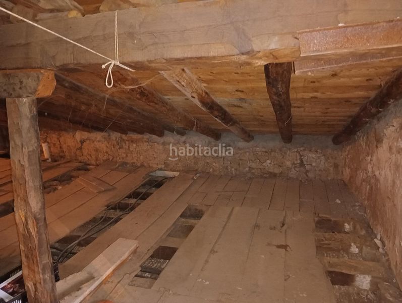 Foto c2bba9ac-f9cd-406b-b8ec-587ca8a4446f. Casa amb calefacció a Migueláñez