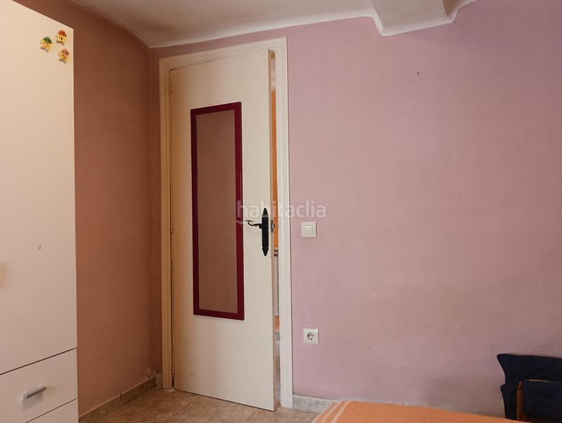Foto e0c03e28-22ea-40fc-a399-288de3bd1bee. Casa amb calefacció a Migueláñez