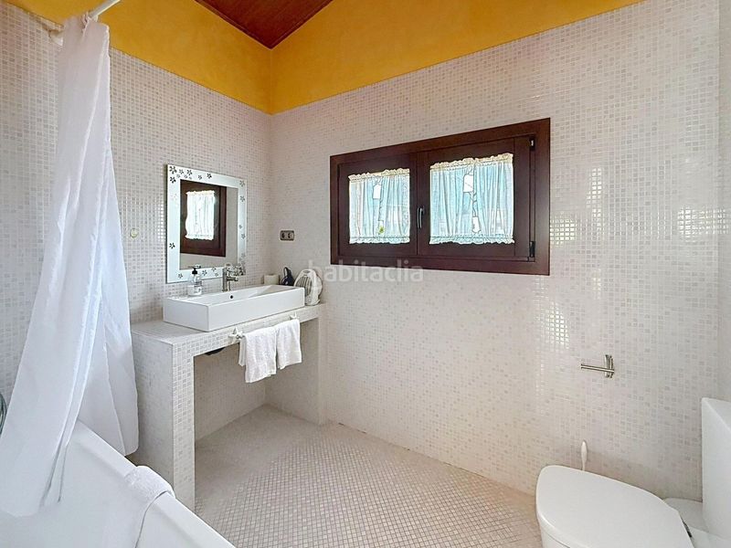 Foto 6a8c9e55-aafd-4a33-885b-aa9328de7e1b. Casa amb calefacció aparcament piscina a Mas Trader-Corral d´En Tort-Corral d´En Cona Cubelles