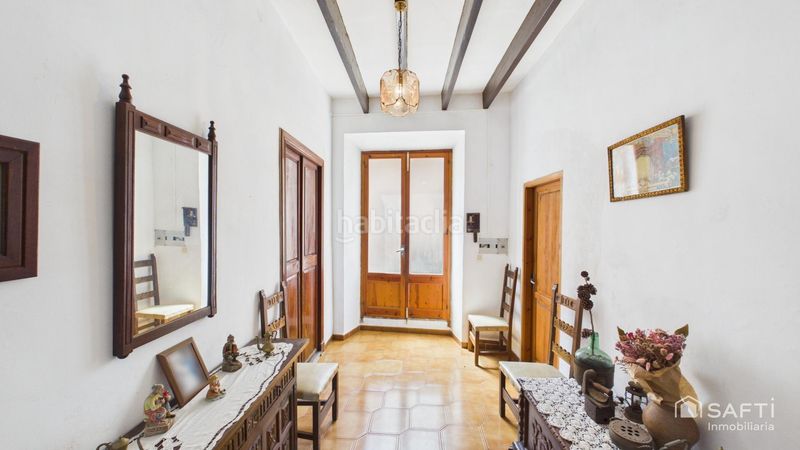 Foto 467579f2-ae45-4cbb-99c8-278bc40c157b. Casa pareada en Capdepera poble Capdepera