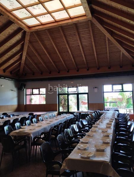 Foto d8498e1b-3609-4d3d-9431-6c8cb0f6cc53. Edificio in Alija del Infantado