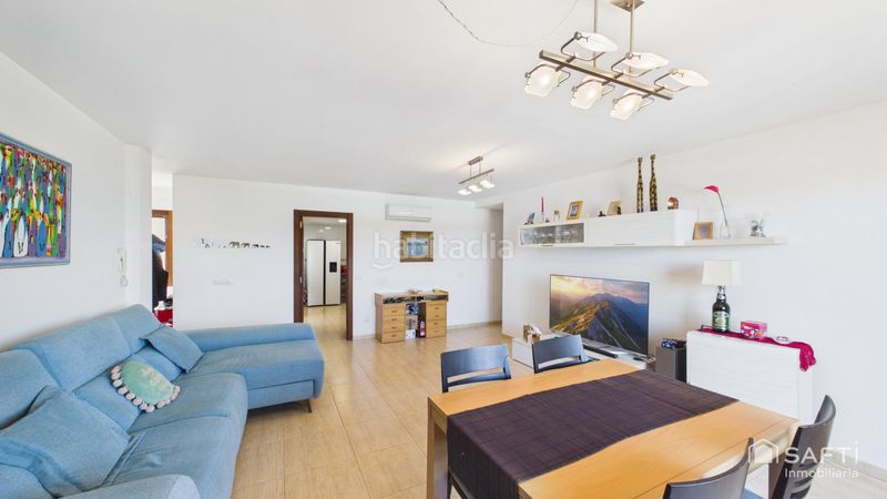 Foto 1a20619c-451f-41c7-b426-9da018149b24. Apartament amb aparcament a Muro