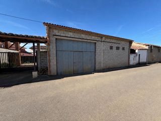 Reihenhaus in Valdefresno