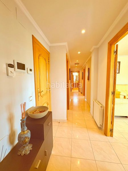 Foto a0b4f6b9-f565-40f2-884d-790b1e260987. Casa amb calefacció aparcament piscina a Vilamalla