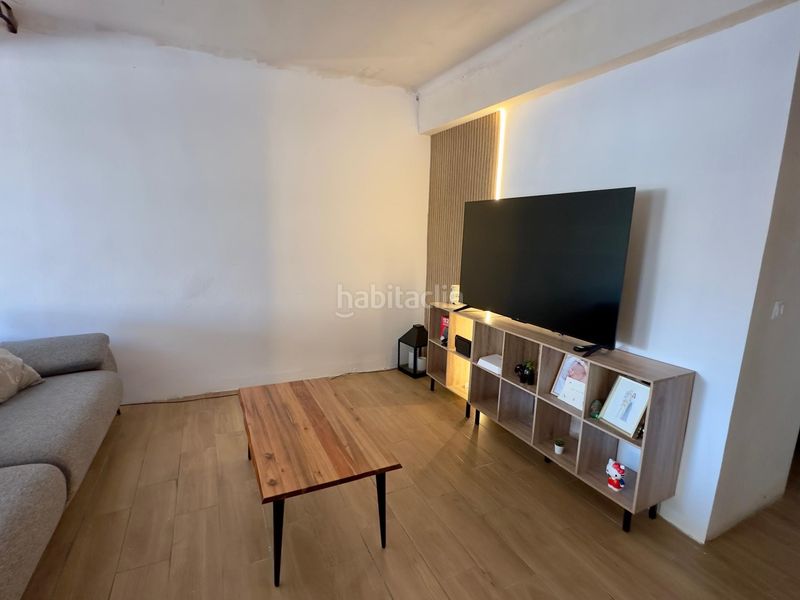 Foto 5d87bdf4-283b-40af-ac1c-51da675a016c. Casa aparellada amb aparcament a Casco Urbano Vinaròs