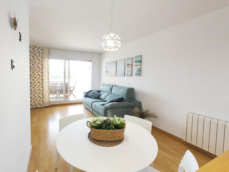 Foto 92244097-35e5-4db7-a68c-45fbd6abba59. Apartament amb calefacció aparcament piscina a Santa Margarida Roses