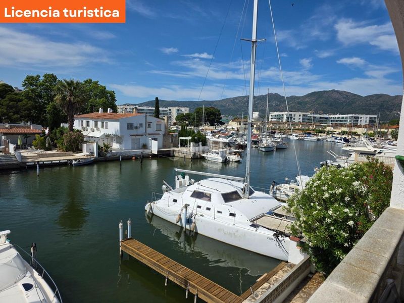 Foto b762fabb-724d-430c-8de7-3d8903c6e29d. Apartament amb calefacció aparcament a Santa Margarida Roses