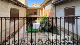 Casa aparellada a Antella