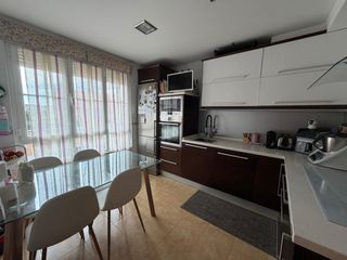 Casa aparellada a Villaquilambre