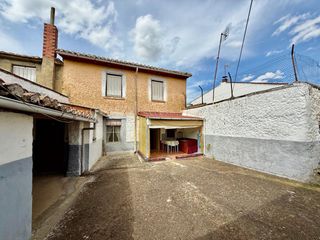 Semi detached house in Valdevimbre