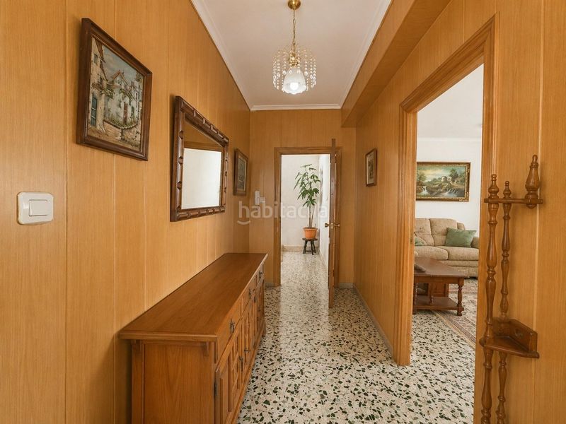 Foto 2abdbf48-43d5-4de3-ab8a-a7083269a815. Edifici a Toreno