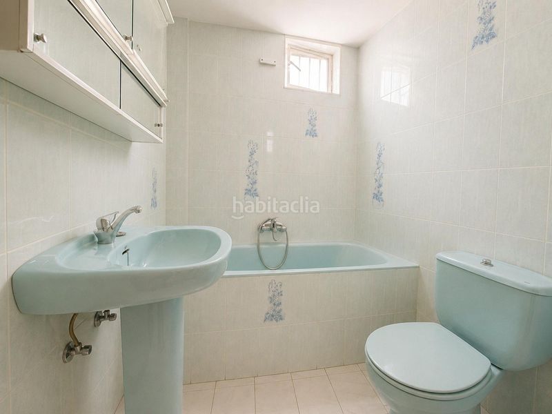 Foto 52c1d4c6-8384-4db9-ab1b-80e7d780eb75. Edifici a Toreno