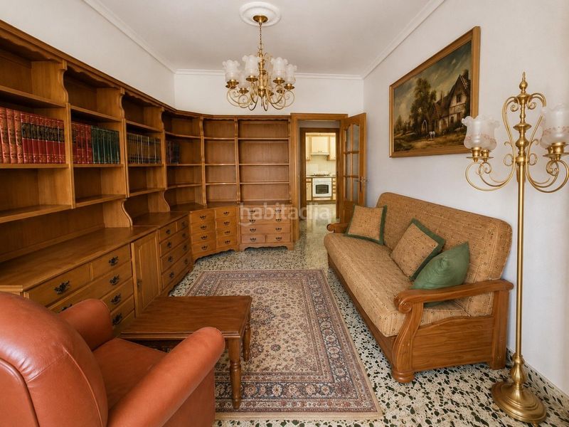Foto 5794f6ea-0b4a-4ba0-9eae-4816b9dbe1c9. Edifici a Toreno