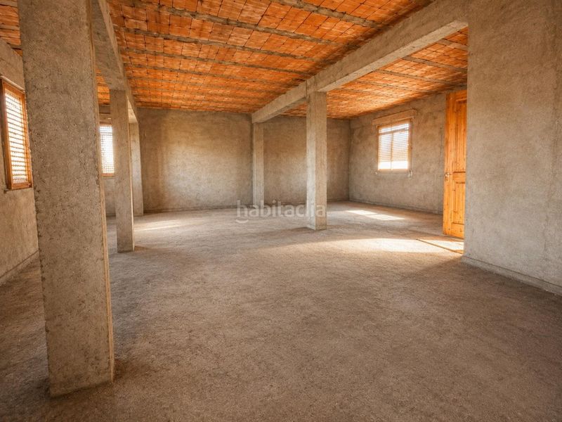 Foto 5c184248-0540-4c61-b0f2-d4c54fb5a1d8. Edifici a Toreno