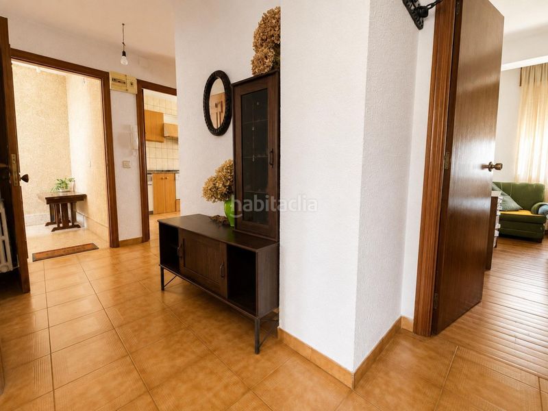 Foto 98b9b974-eb2d-4f6b-bdb1-779571e83a3d. Edifici a Toreno