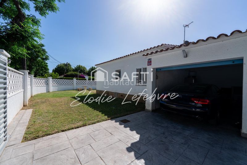 Foto d59ae476-4155-49b5-9fff-2746a2570c51. Casa amb aparcament a Carlit - Montseny Empuriabrava
