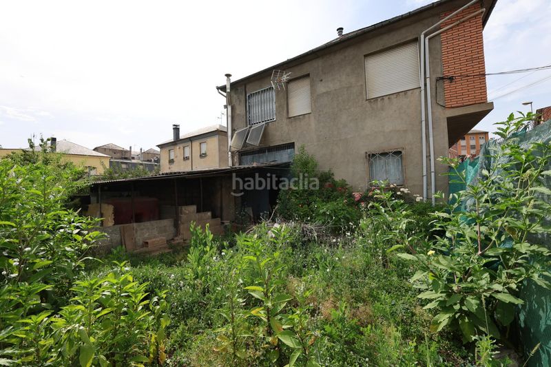 Foto 30c4de46-a414-47f7-b150-3510a4d6aca4. Casa amb calefacció aparcament a Villadecanes