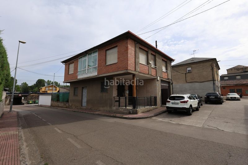 Foto db934d60-72d2-403b-b499-b3ad1f32d689. Casa amb calefacció aparcament a Villadecanes