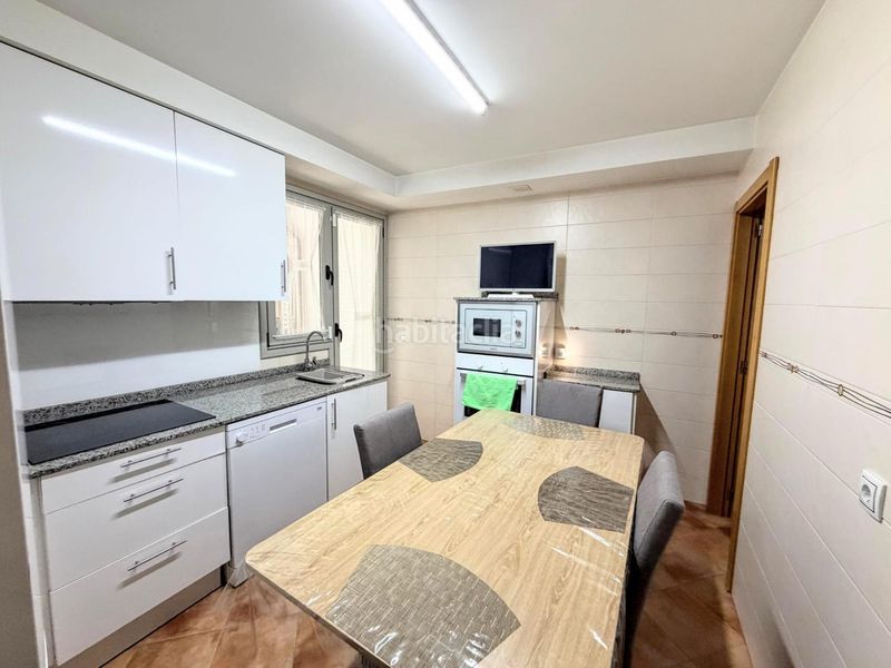 Foto 668a820d-7c16-473c-9567-24bd337321c6. Casa adossada amb calefacció aparcament a Astorga