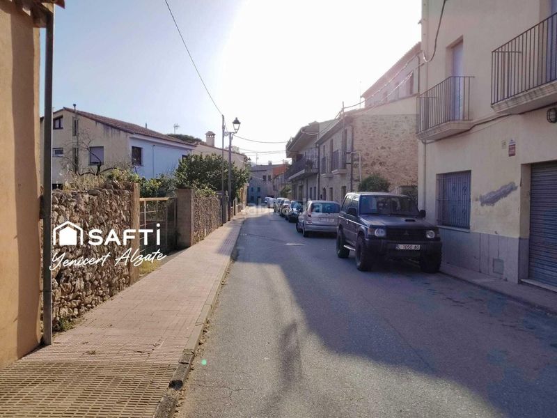Foto 891dda6b-d8a7-41e7-88b8-2a4d28dc7f4a. Terreny residencial a Darnius
